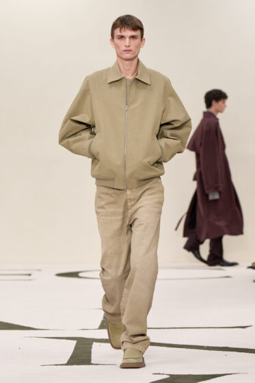 Calvin Klein Collection Look 32_Créditos Calvin Klein Collection